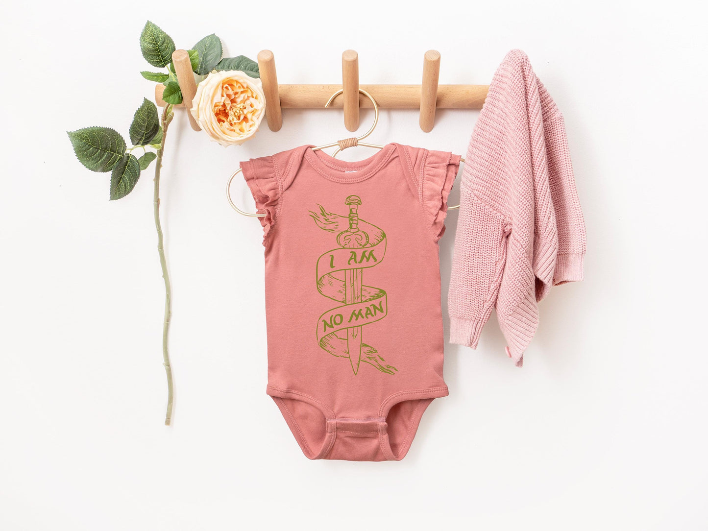 Eowyn I am No Man Ruffled Onesie©: Nerdy Baby Bodysuit Baby Shower Gift, LOTR Baby