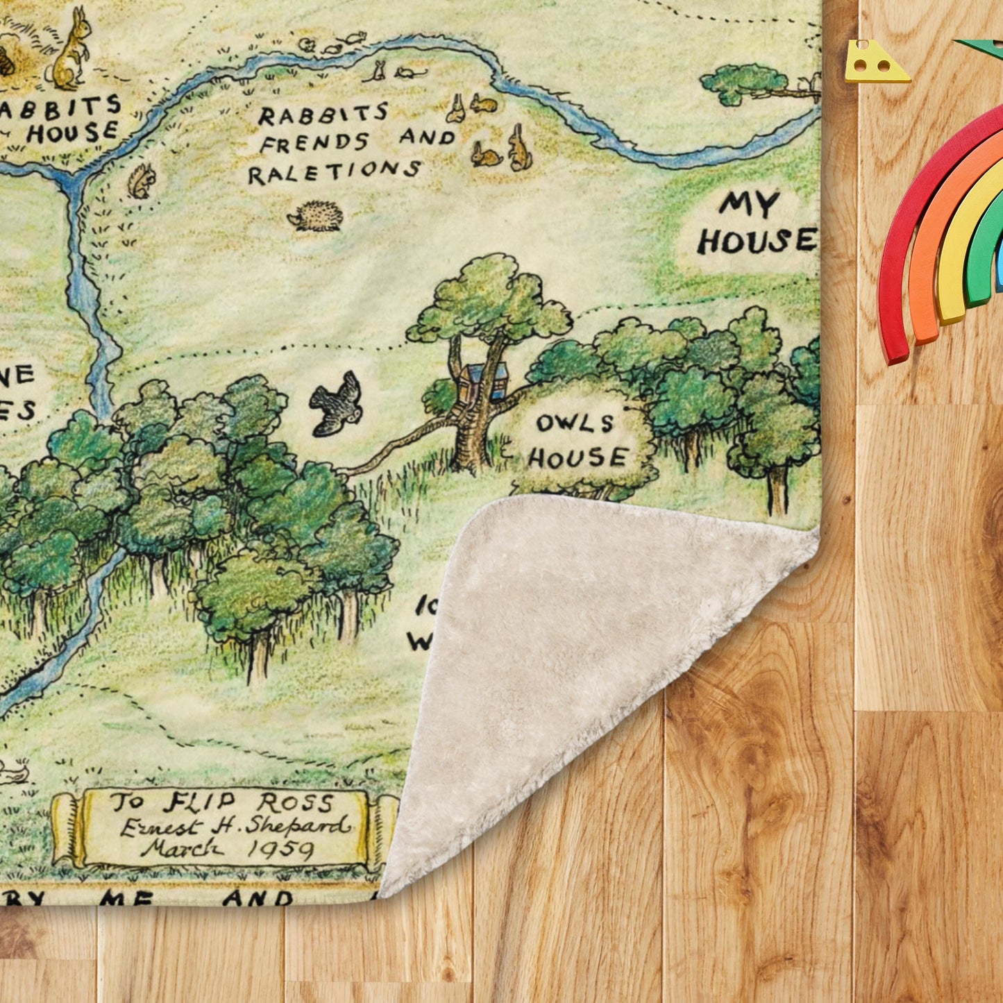 Winnie-the-Pooh Hundred Acre Woods (Soft and Warm): Pooh Bear Sherpa Blanket