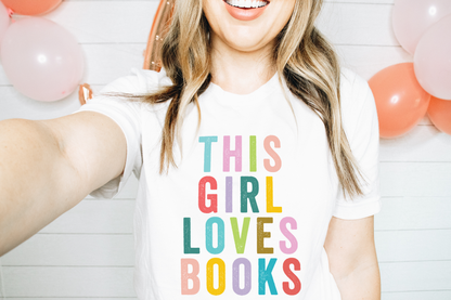 This Girl Loves Books Short Sleeve T-shirt