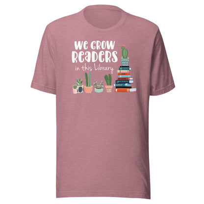 We Grow Readers in this Library Short Sleeve T-shirt